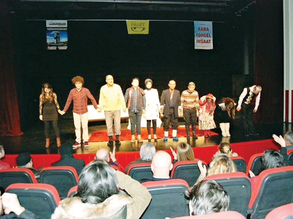 ‘ Hava Parası ’ Adlı Tiyatro Beğenildi