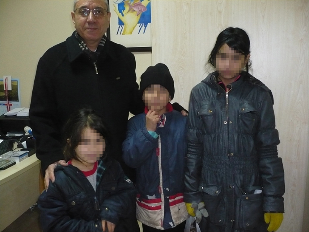 Mültecilere Yardım Eli Uzattılar