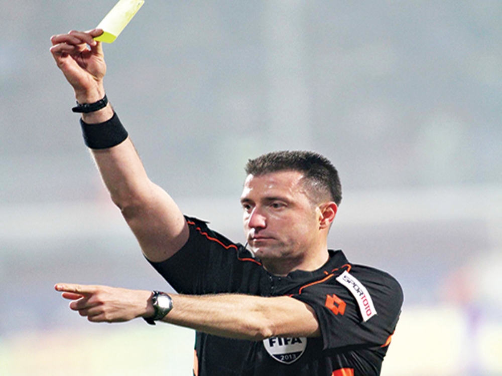 Dört Oyuncu Kart Sınırında