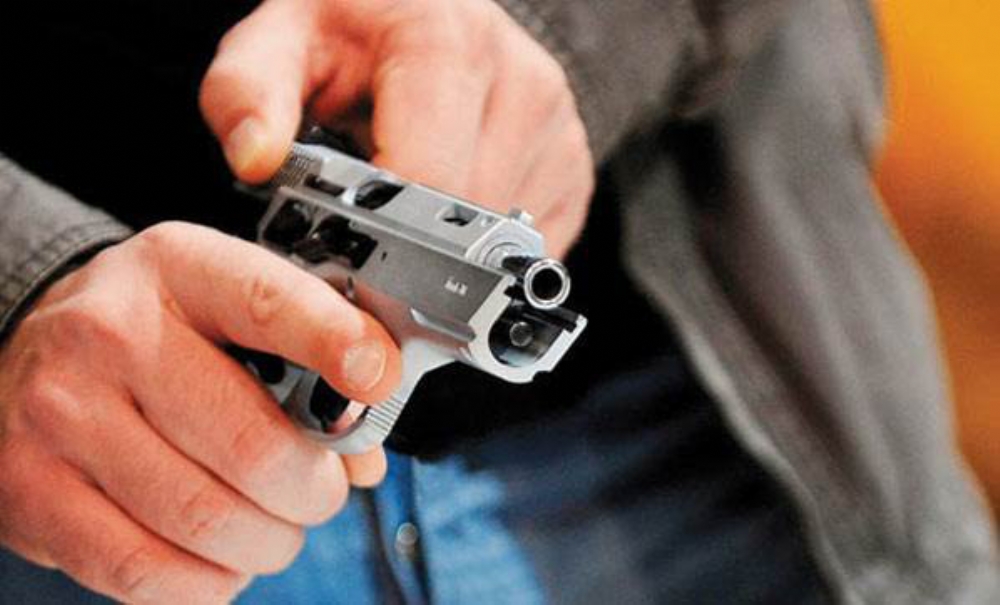 Nişanlanan Eski Eşini Kurşunladı