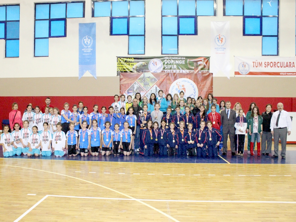 Kupalarına Kavuştular