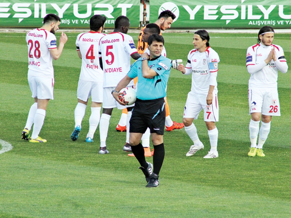 Maç Öncesi Kart Alarmı