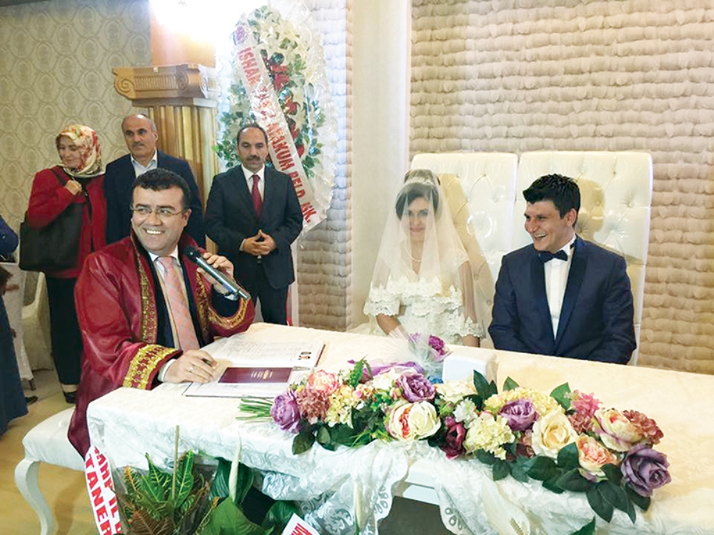 Onlar Erdi Muradina Guncel