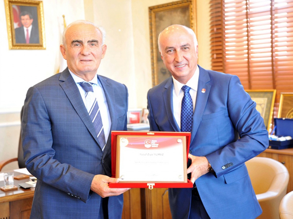 Yılmaz’a Eğitim Teşekkürü