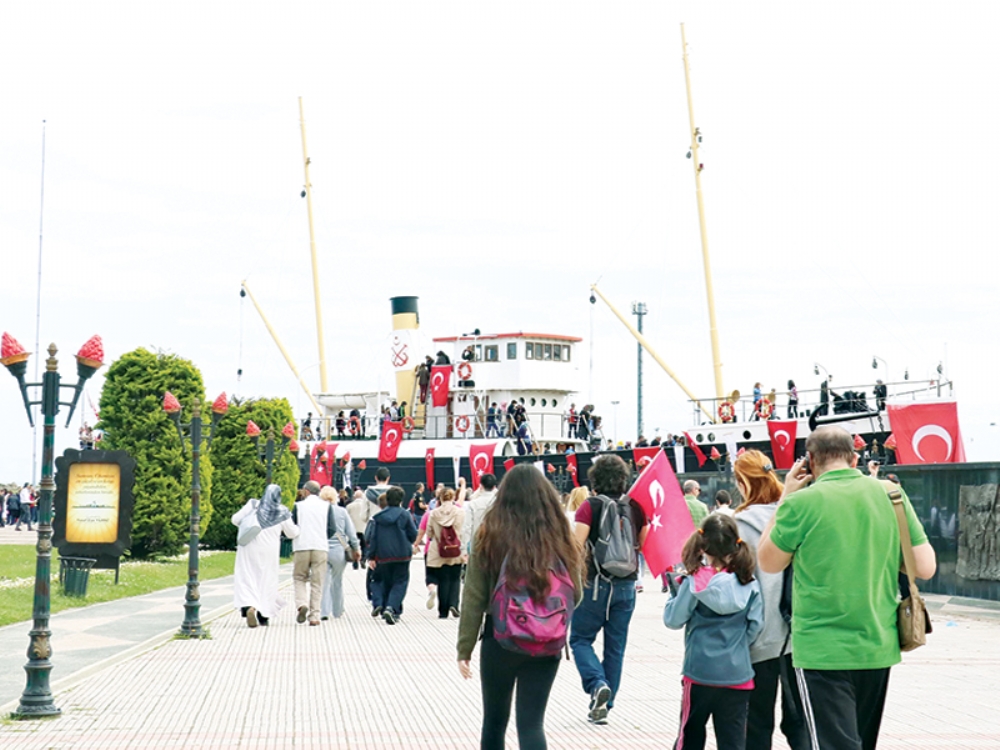 Bandırma’ya  Ziyaretçi Akını