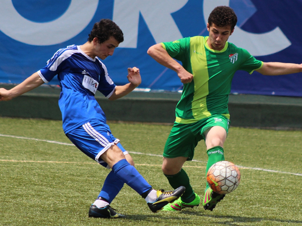 Çarşamba Gruplara Koştu 5-3