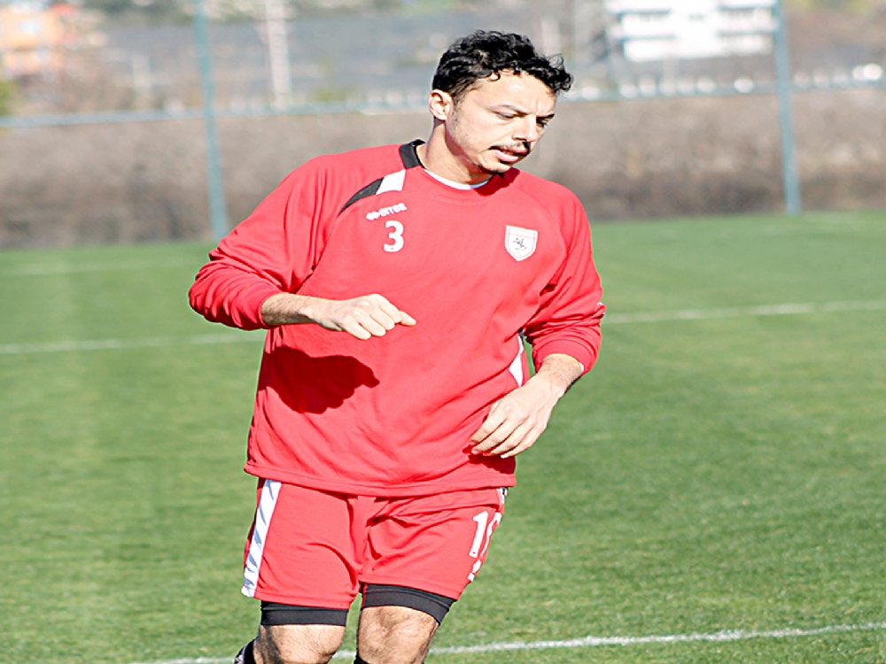Zor Bir Maç Daha