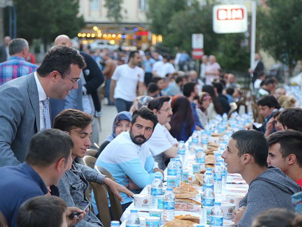 Atakumlular Iftarda Buluşuyor