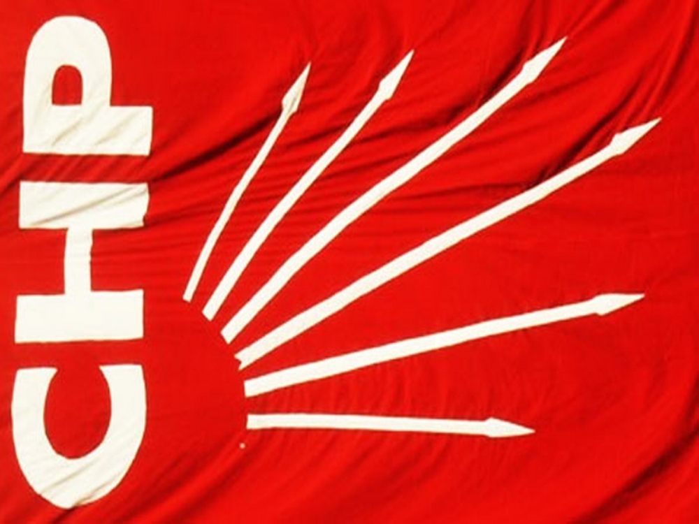 Chp'de Kurultay Sesleri