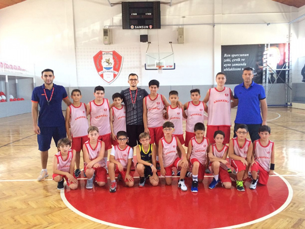 Anakent Yıldız Yetiştiriyor