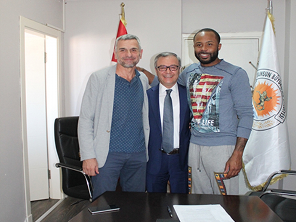 Jeryy Smith Resmen Anakentli