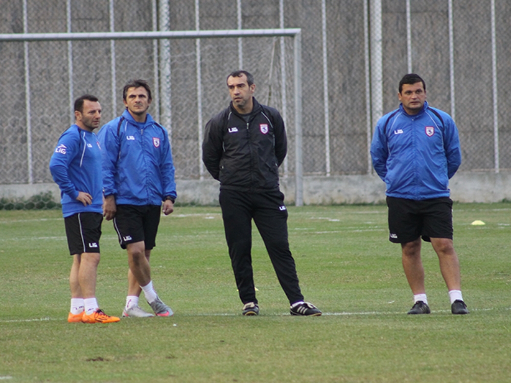 Kenan Yelek Takımın Başında