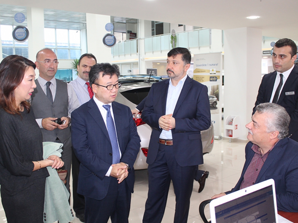 hyundai turkiye baskani yoon kamer otomotivi ziyaret etti guncel