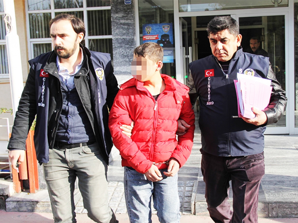 Pompalı Tüfekle Dehşet Saçan Genç Adliyeye Sevk Edildi