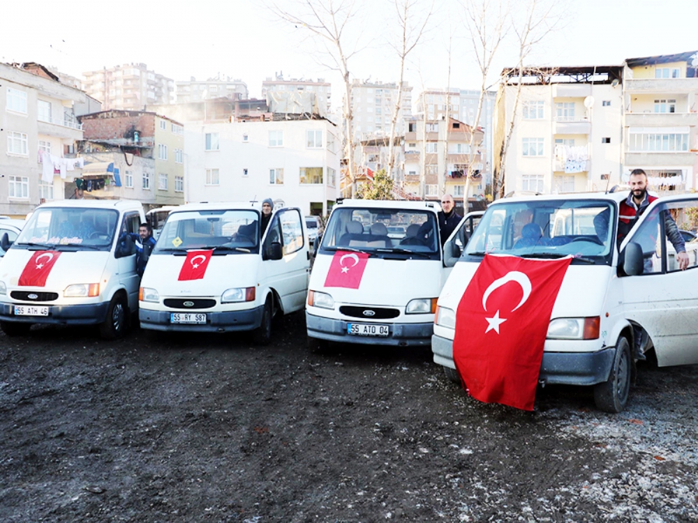 Çalıntı Kamyonetler Sahiplerine Teslim Edildi