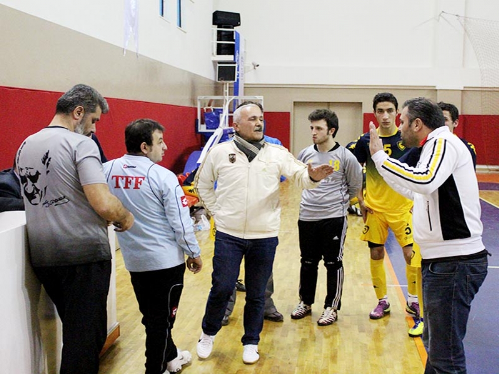 Okul Sporları Komitesinin Yanlış Uzatma ısrarı