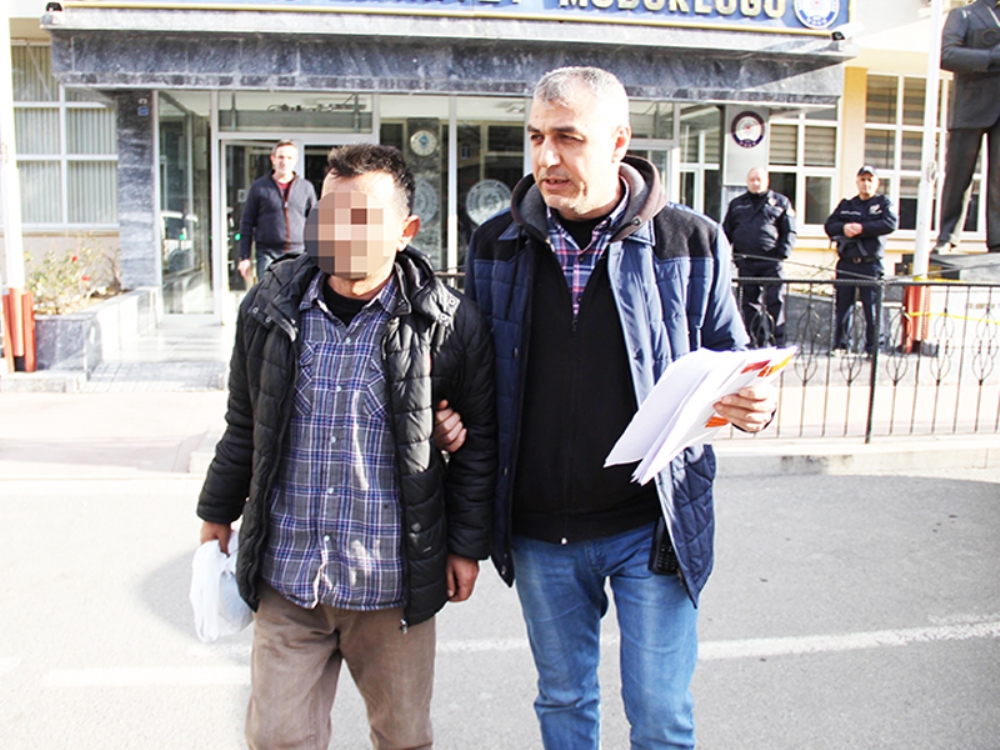 Yolcu Yüzünden Bıçakladı