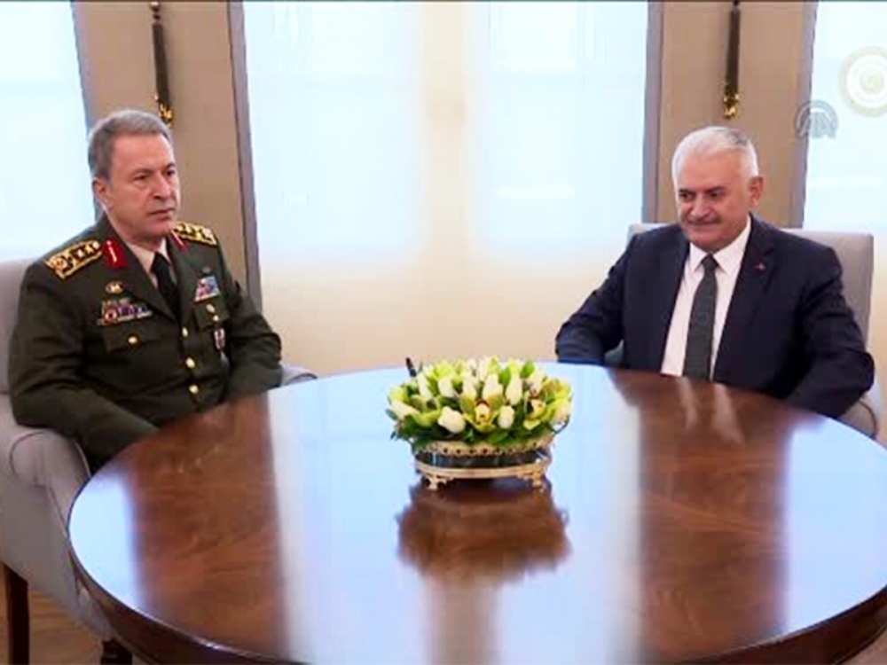 Başbakan Yıldırım Orgeneral Akar Ile Görüştü