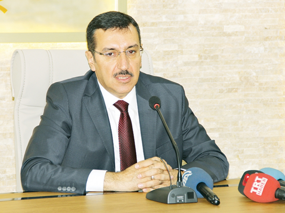 Hollanda'ya Ekonomik Yaptırım Düşünmüyoruz