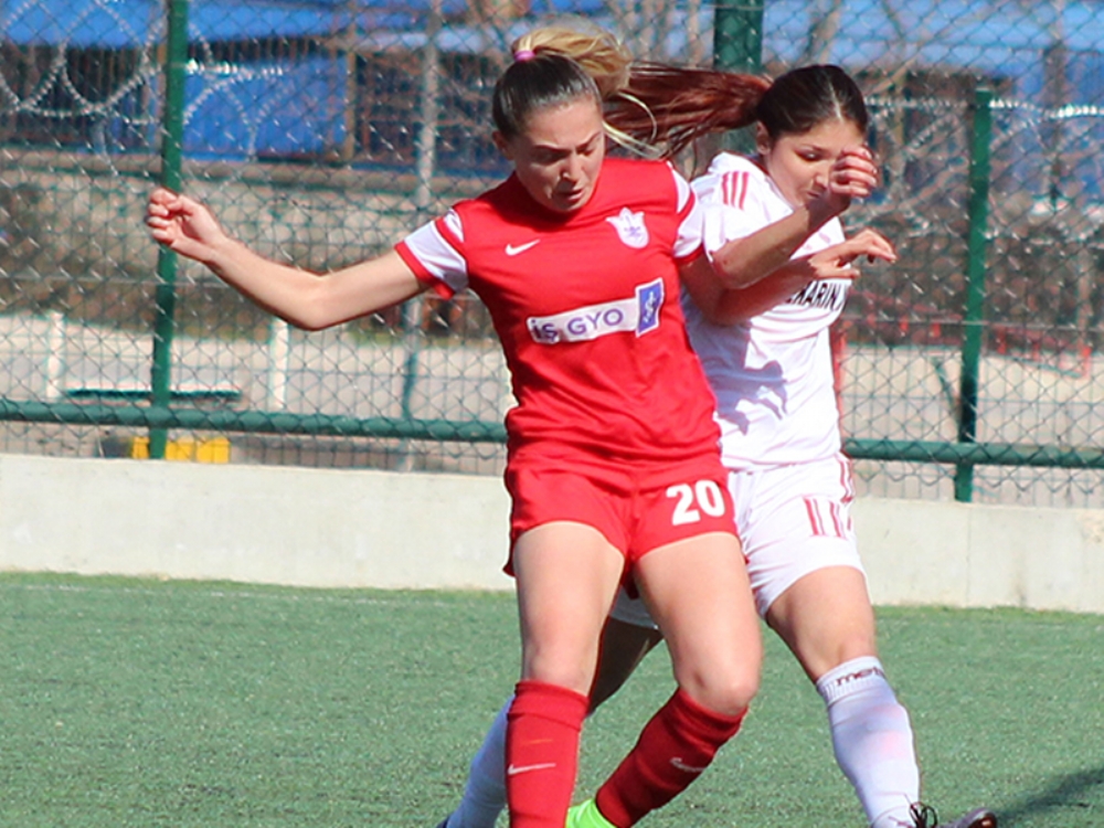 Topuklu Kramponlar Play-out’ta Hazırlanıyor