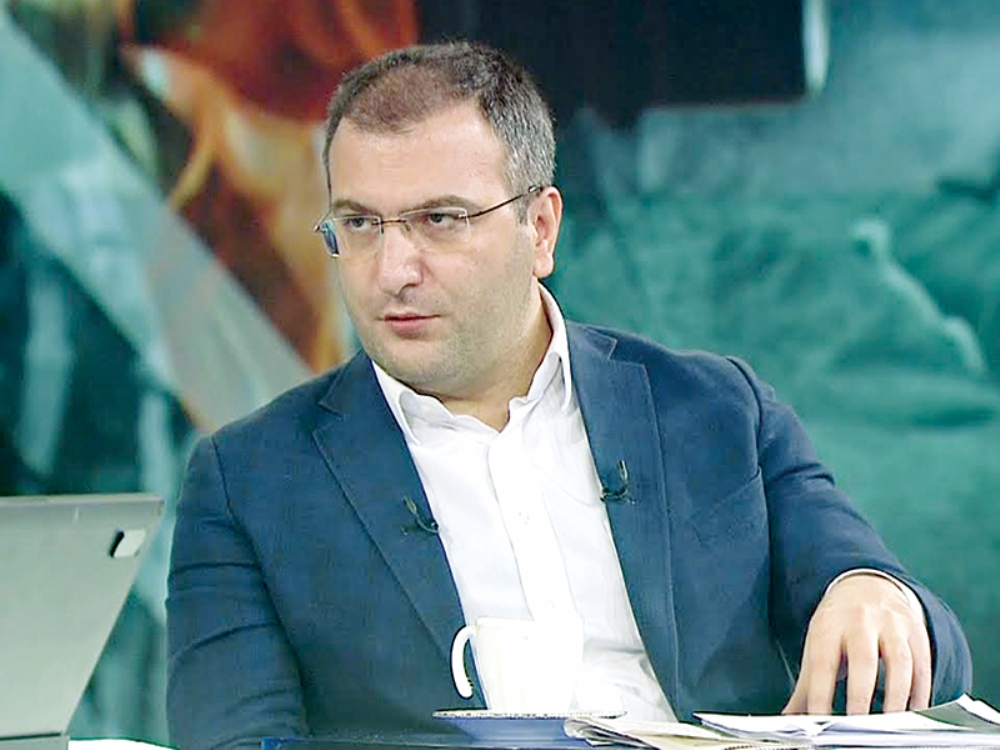 Cem Küçük’e Suç Duyurusu