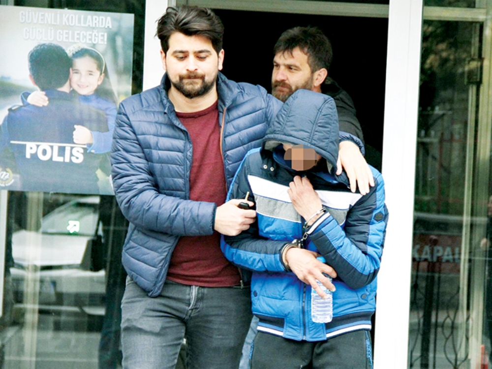 İki Kişiye Bonzai Satınca Uyuşturucuyla Yakalandı