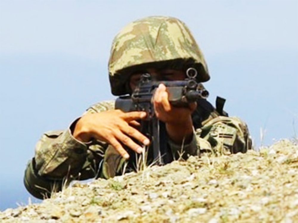 Hakkari'de Sıcak Çatışma! Yaralı Askerler Var