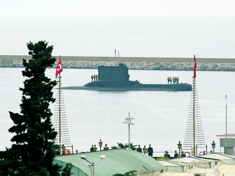 Yıldıray Denizaltısı Ziyarete Açıldı