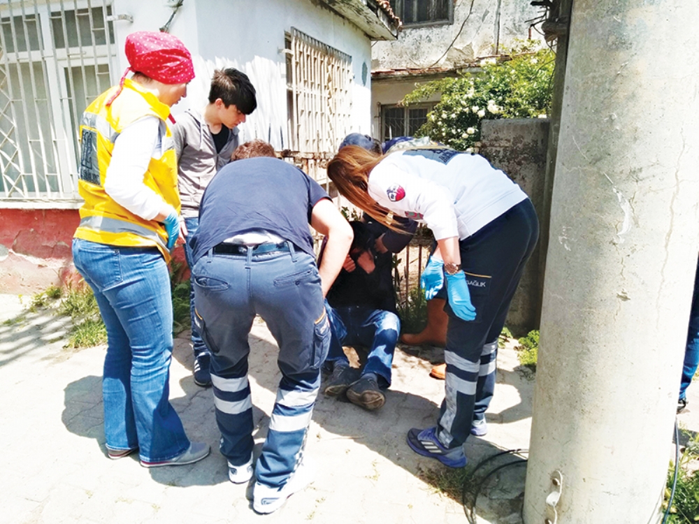 Uyuşturucu Kullanan Genç  Tedaviyi Kabul Etmedi