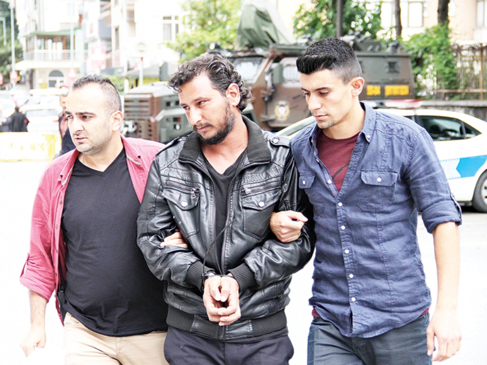 Deaş Operasyonu: 10 Gözaltı