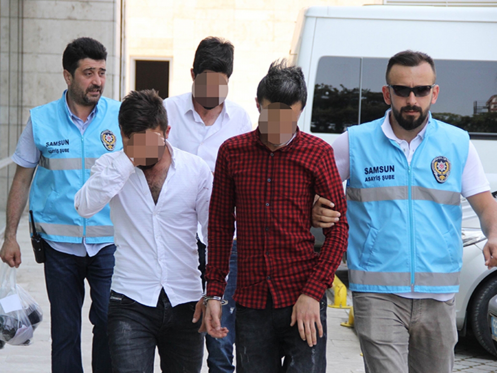 Atakum’da Iki Grup  Birbirine Girdi