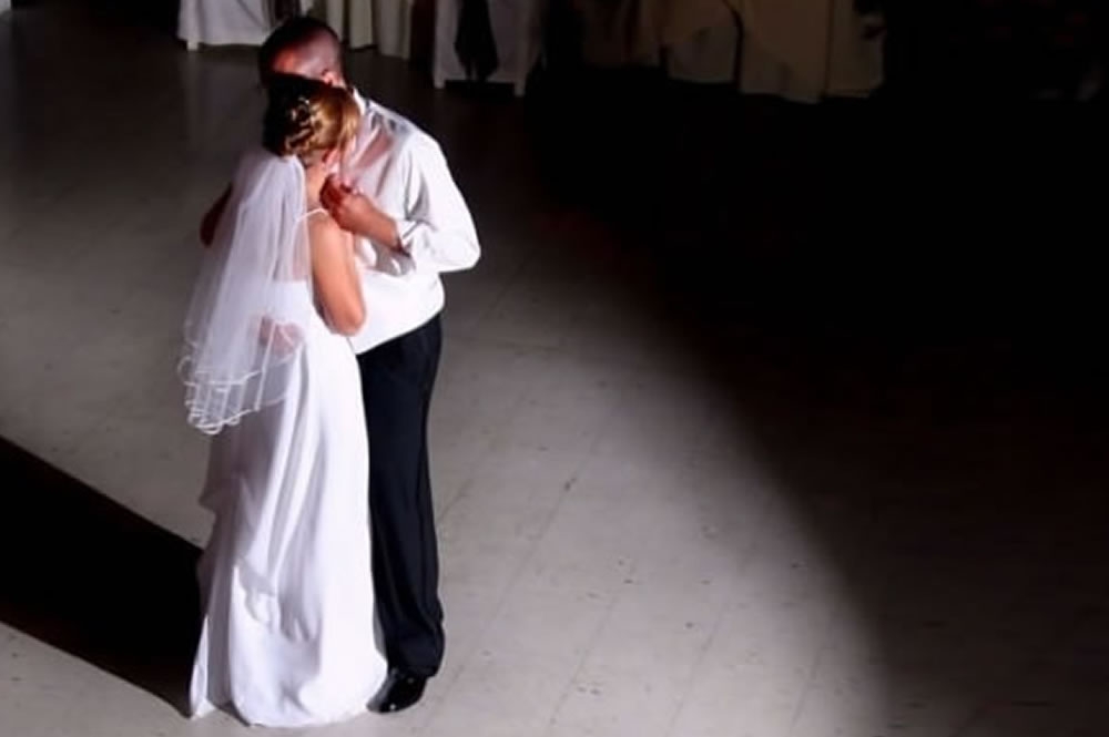 Düğün Zehir Oldu! 143 Kişi....