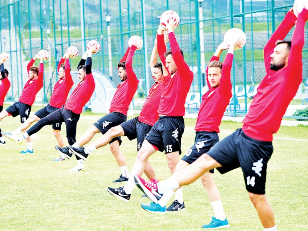 Her Gün Çift Idman