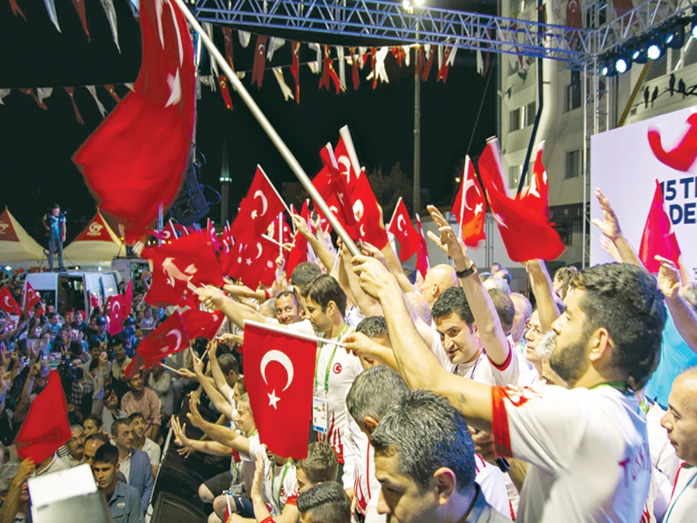 Milli Sporculardan Birlik Ve Beraberlik Mesajı