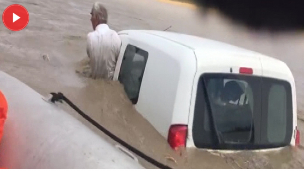 Silivri’de Aracıyla Akıntıya Kapılan Vatandaş Son Anda Kurtarıldı