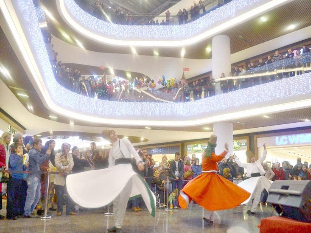 Mevlana Samsun Piazza'da Anıldı
