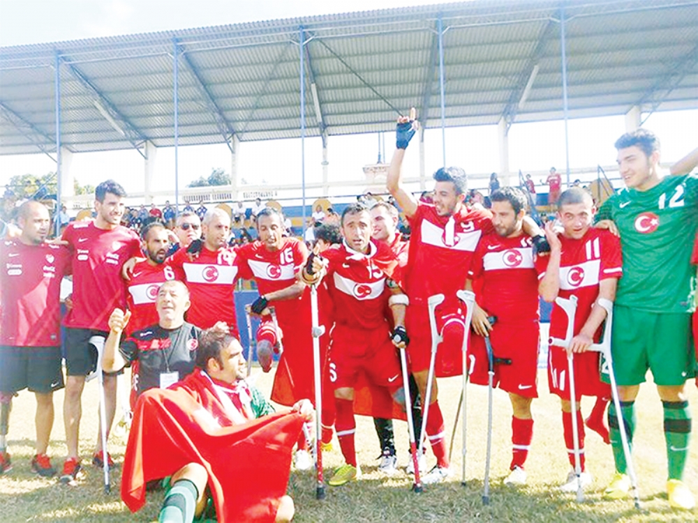 Havaalanında Gururlu Karşılama