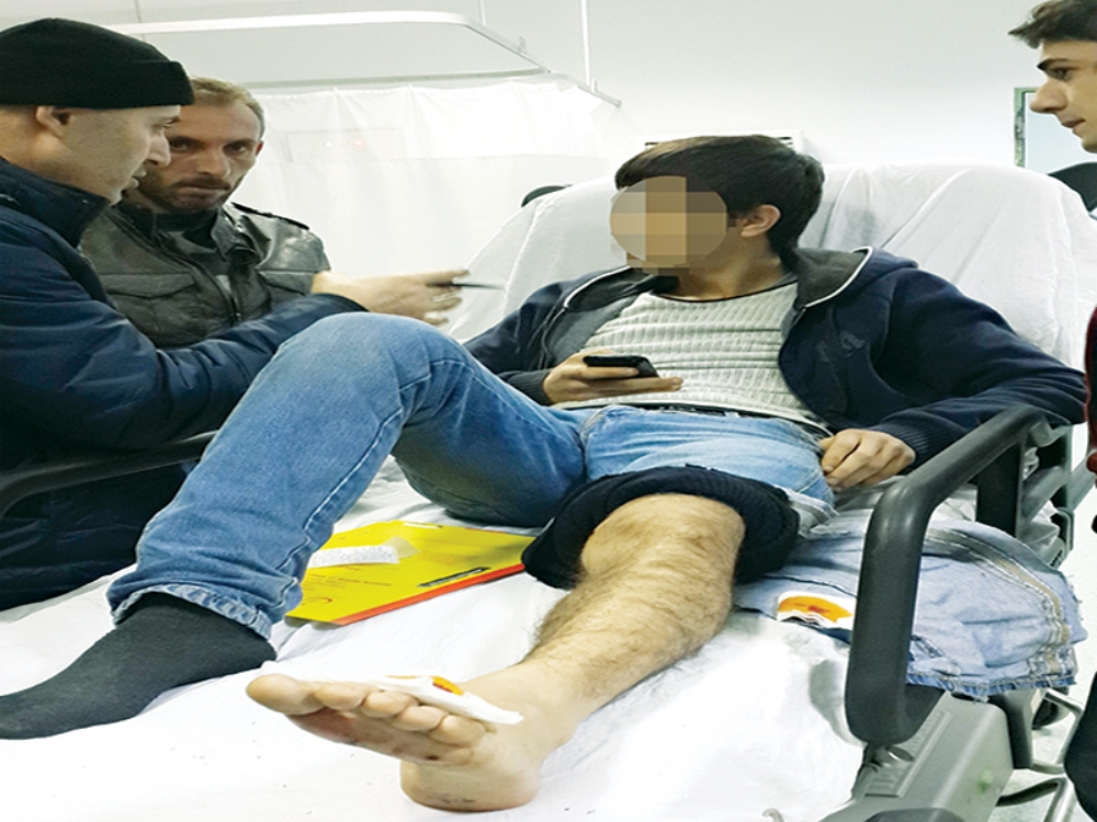 Silahlı Saldırıya Uğrayan Büfeci Genç Hastanelik Oldu