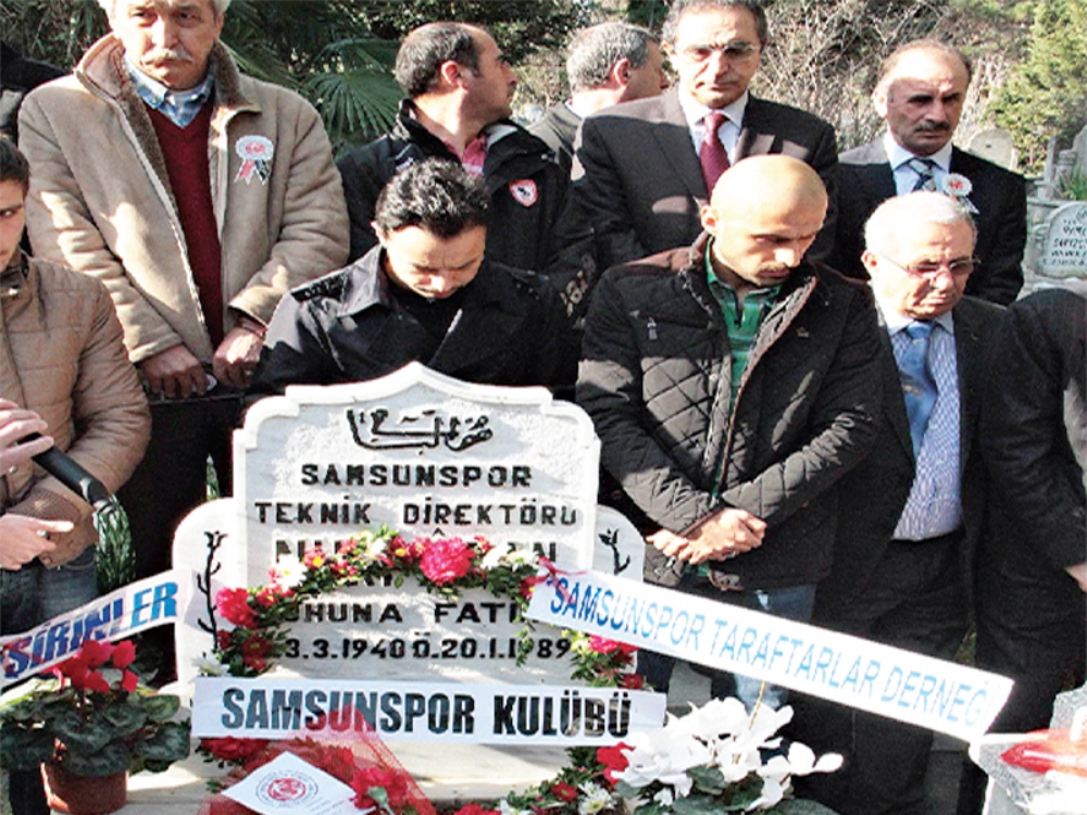 Futbol Şehitlerimizi Anıyoruz