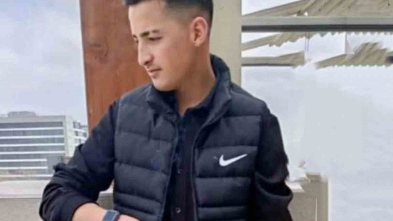 Kardeşinin düğünü için masa sandalye taşırken kaza geçiren genç hayatını kaybetti