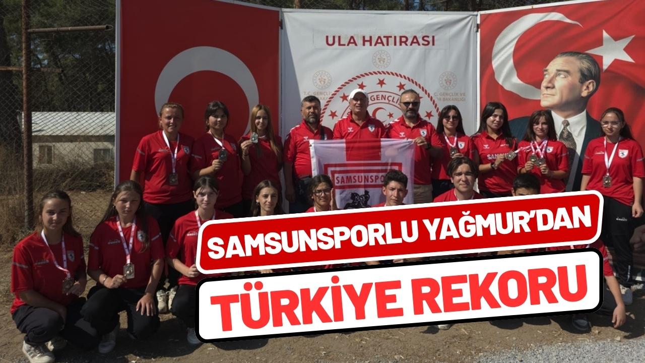 Samsunsporlu Yağmur Tosun, Türkiye rekoru kırdı