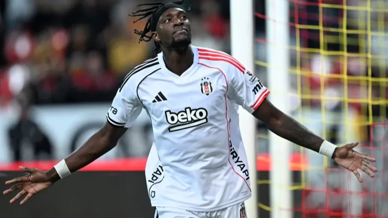 Abraham derbide oynayacak mı belli oldu