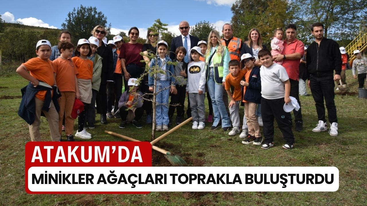 Atakum’da ‘Yeşil Nesil’ projesi kapsamında 60 adet ağaç toprakla buluşturuldu
