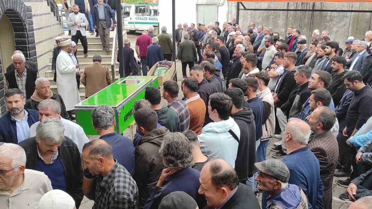 Babasının kaza kurşununa hedef olan oğul toprağa verildi