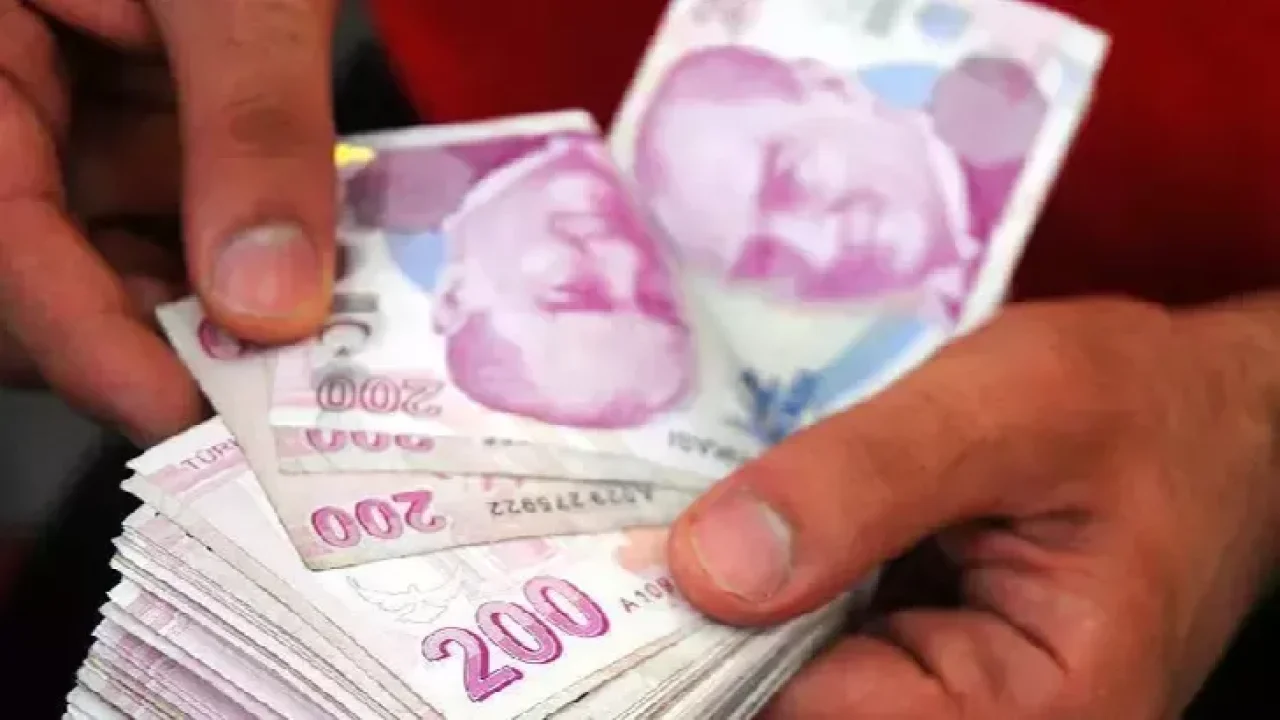 Bakan Yusuf Tekin açıkladı: Maddi durumu kötü olan öğrencilere para verilecek