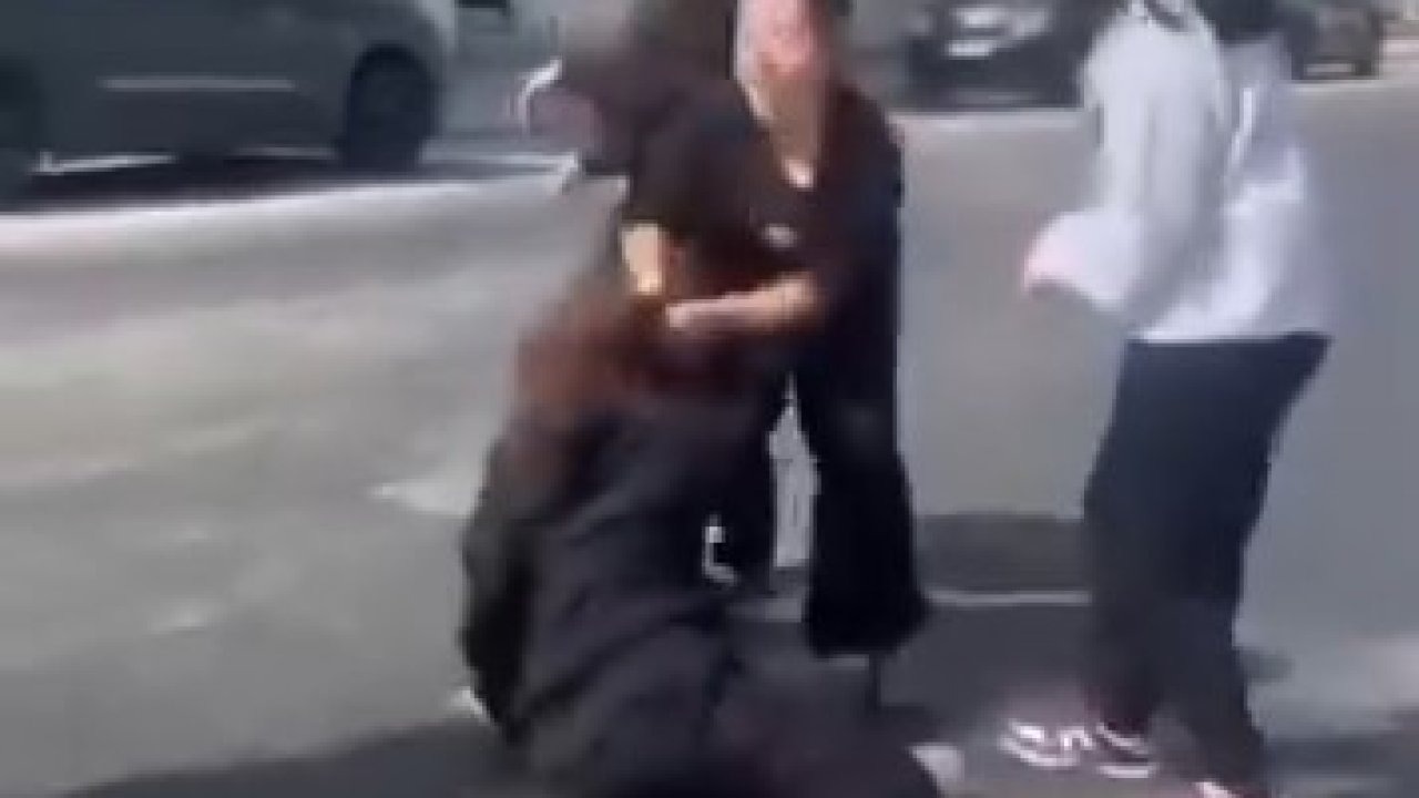 Bir akran zorbalığı vakası daha: Saçlarından tutup sürükledi