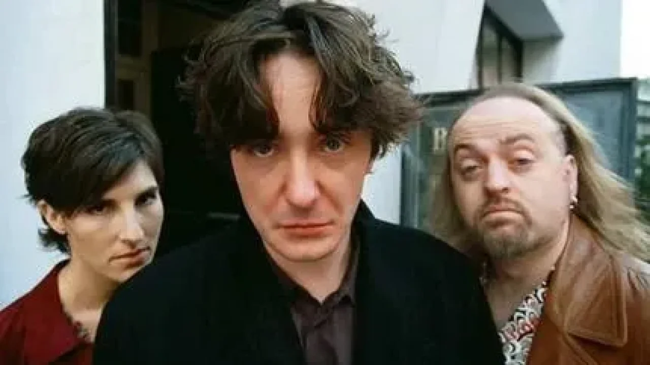Black Books Dizi Konusu ve Oyuncuları