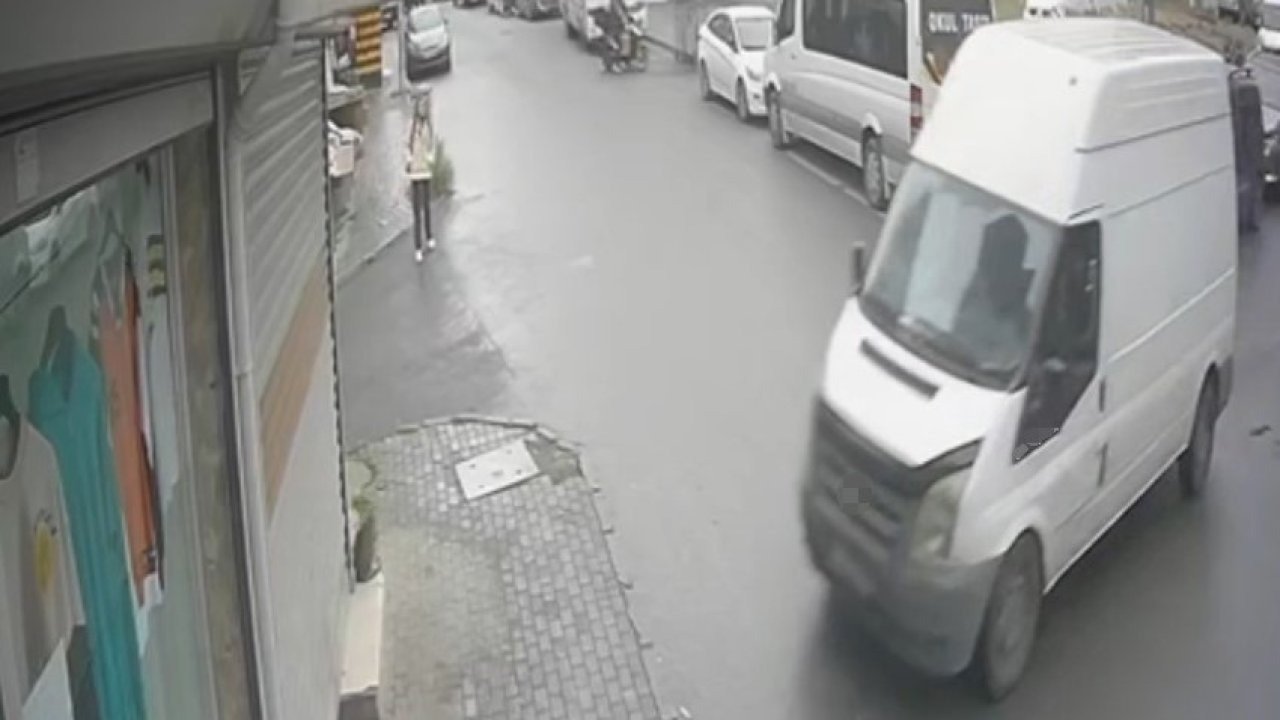 Freni boşalan panelvan dükkana daldı