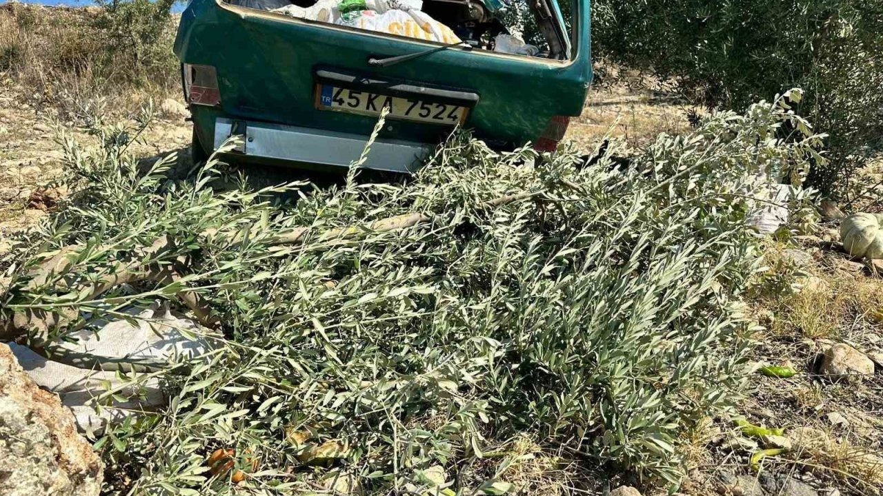 Karı-koca kazada hayatını kaybetti