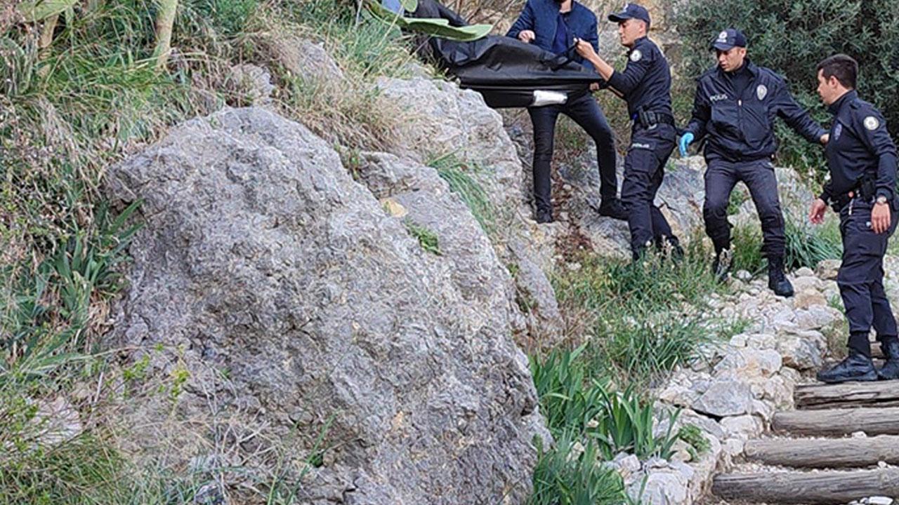 Kiralık villada erkek cesedi bulundu
